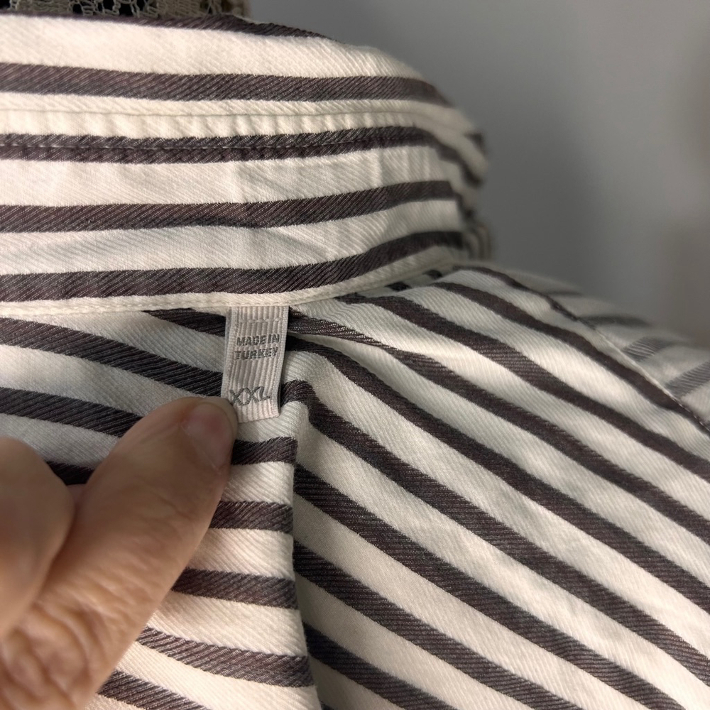 Ermengildo Zegna 100% cotton xxl white and brown striped men’s dress shirt - Picture 10 of 11